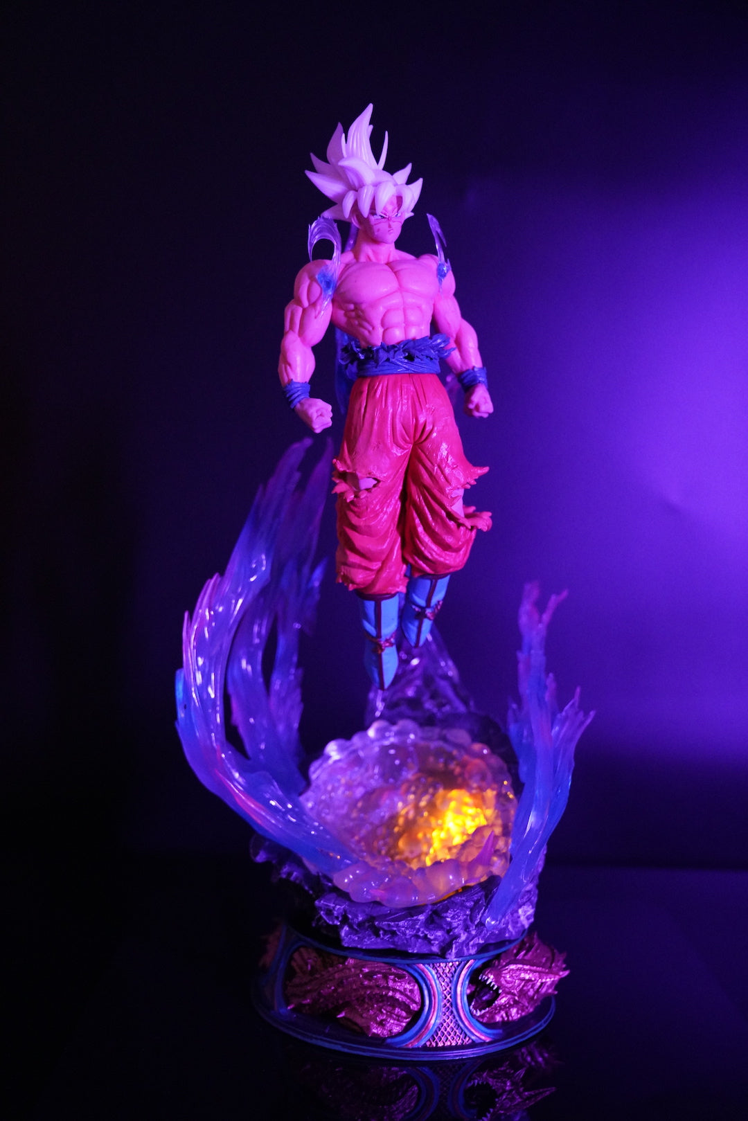 '+4 Anime Son Goku Ultra Instinct